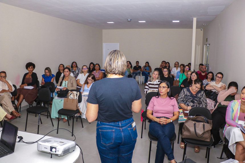 aracaju capacita novos psic logos e assistentes sociais da r 20260609