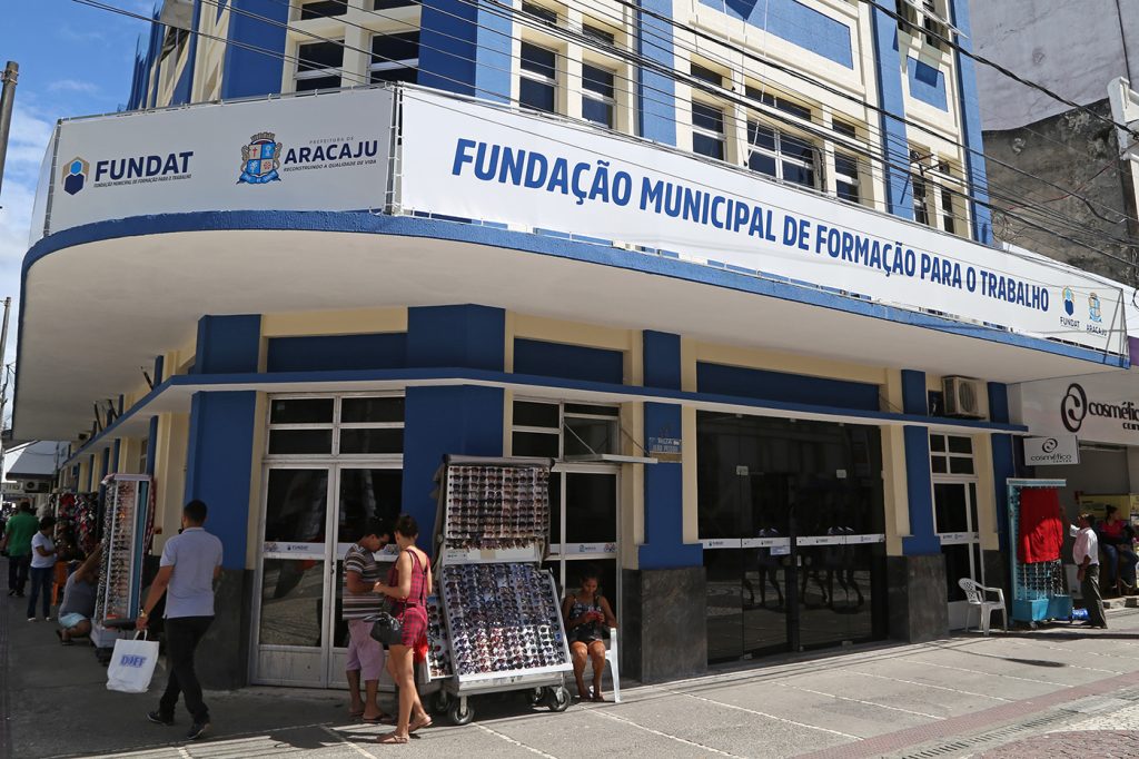 fundat abre vagas de emprego hoje em aracaju inclusive para 20260615