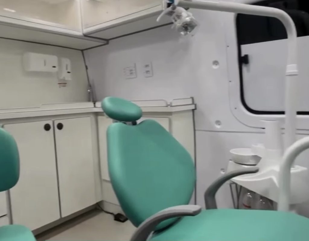 ne polis ganha micro nibus e odontom vel para atender popula 20260608