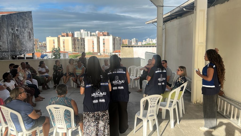 prefeitura de aracaju ouve moradores e planeja a es sociais 20260611