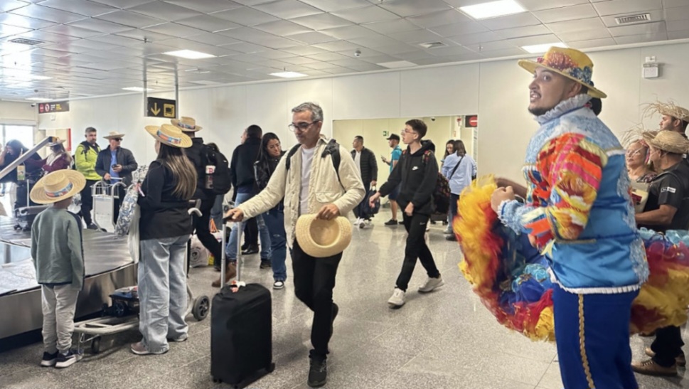recep o junina anima turistas no aeroporto de aracaju e divu 20260624