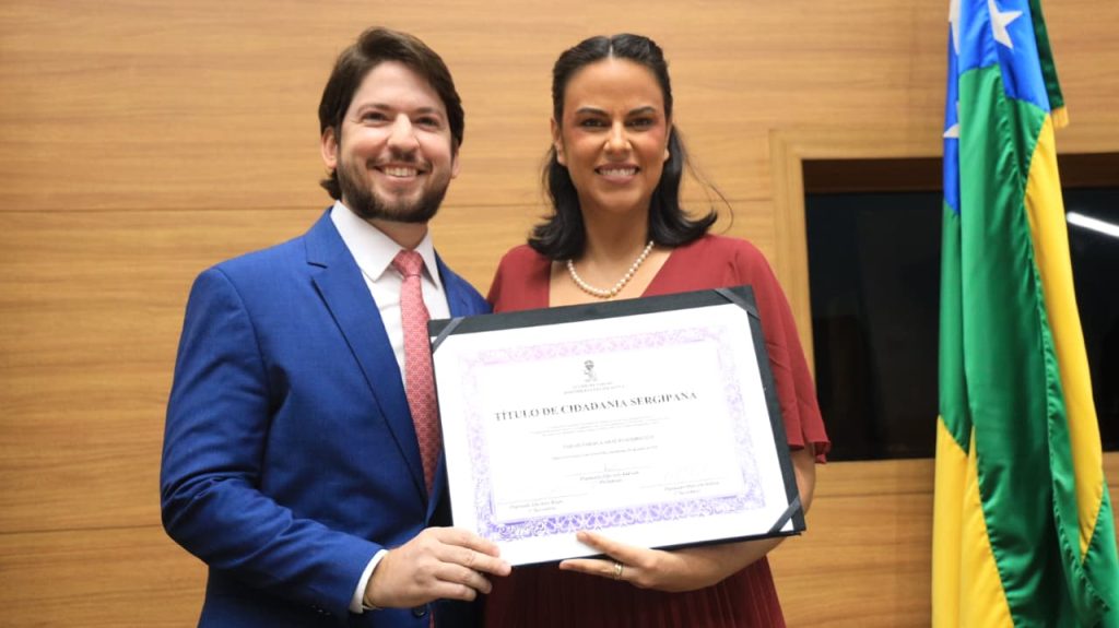 secret ria sarah tarsila homenageada com t tulo de cidad ser 20260626