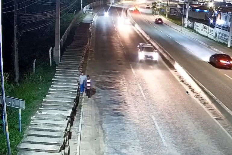 suspeito de furto de cabos na ponte aracaju barra sofre quei 20260624