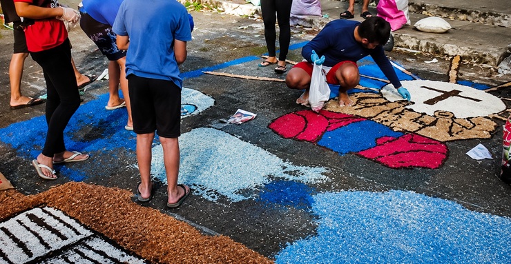 tradi o dos tapetes de corpus christi mantida em s o crist v 20260604
