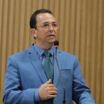 vereador quer proibir apostas e homenagear sociedade b blica 20260610