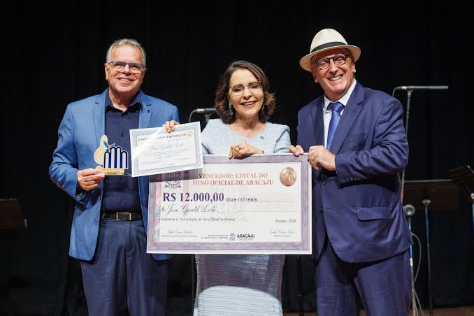 Aracaju oficializa novo hino e o torna símbolo da cidade