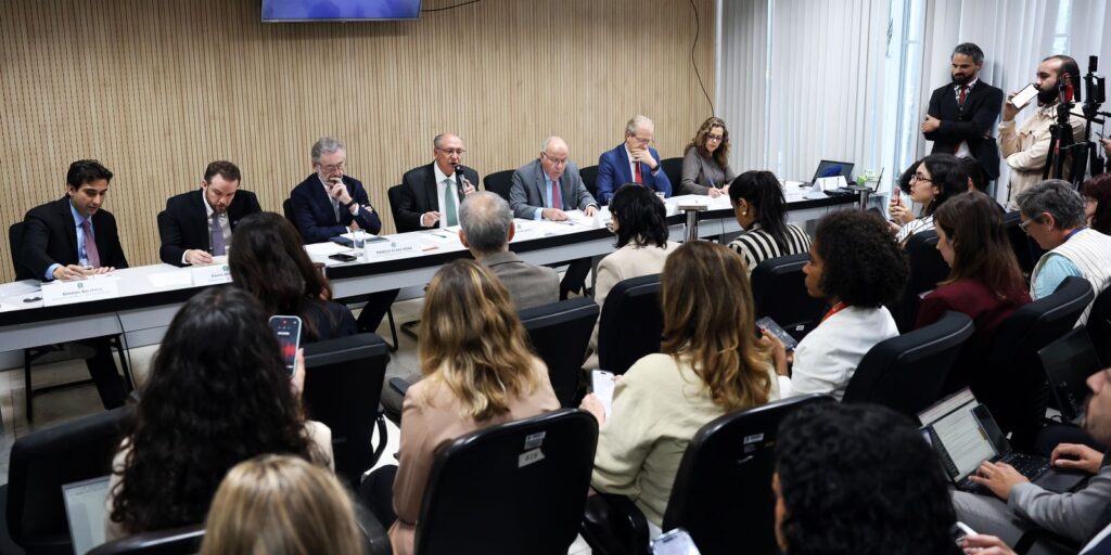 governo reativa socorro a setores afetados por tarifa de 25 20260716