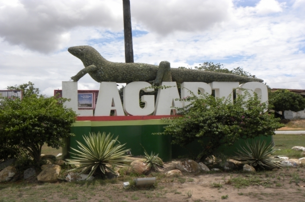 Lagarto acelera maior programa de pavimentação e já soma 220 ruas