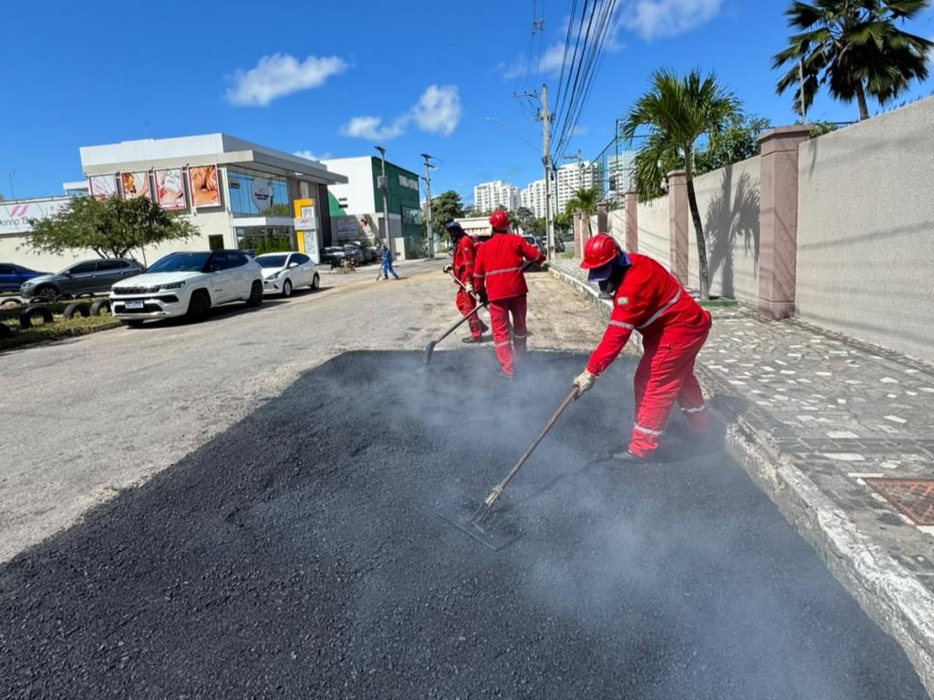 mais de 15 bairros de aracaju recebem tapa buraco e recapeam 20260710