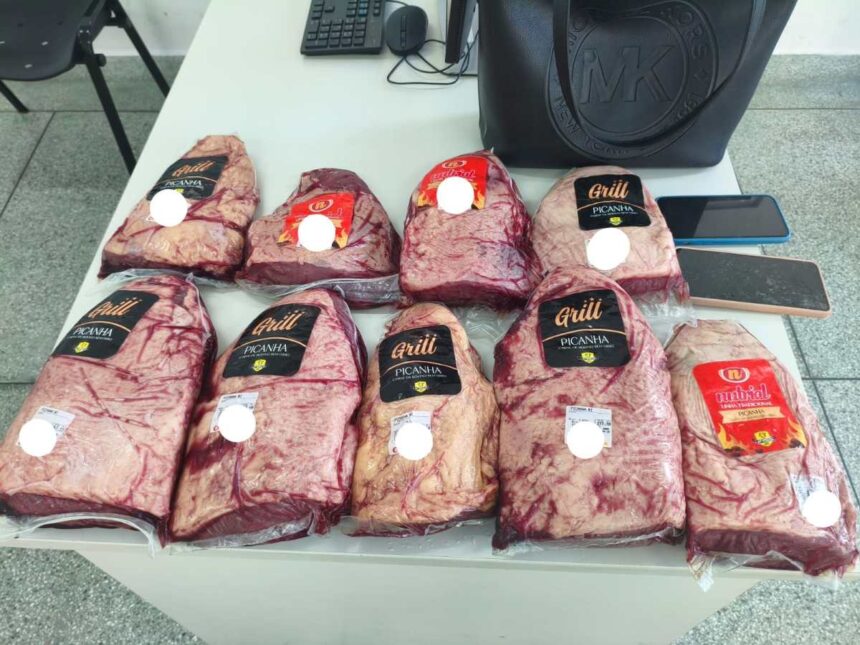 Mulher é detida com mais de 14 kg de picanha em posto na Zona Sul