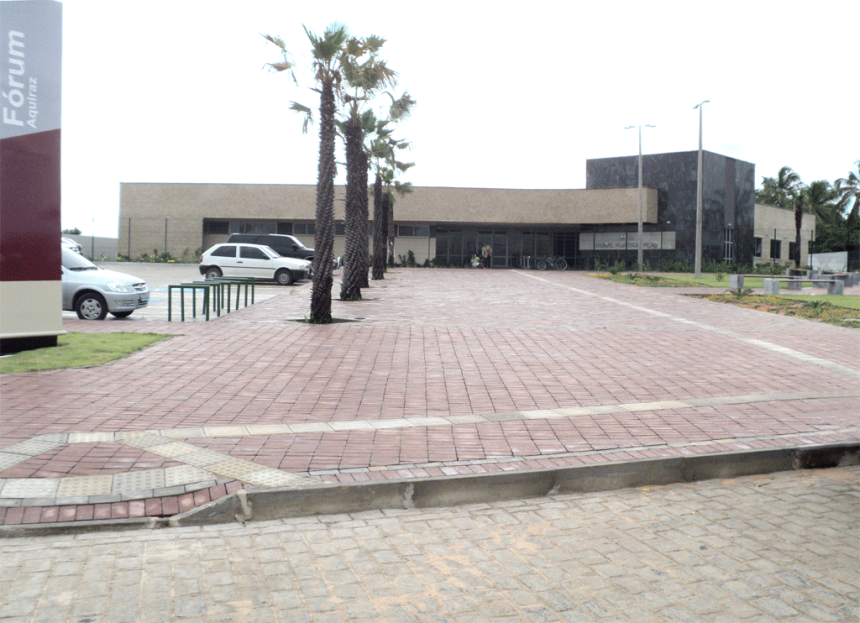 pacatuba recebe nova retroescavadeira e refor a a es de infr 20260702