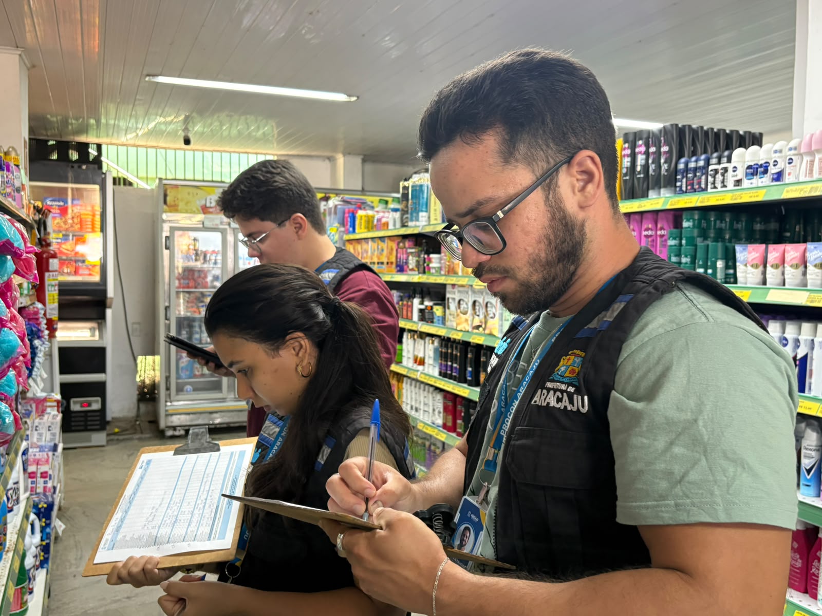 Pesquisa do Procon mostra diferença de até R$ 12 no frango em Aracaju