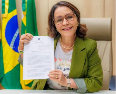 Prefeita assina cessão e viabiliza polo turístico com roda-gigante