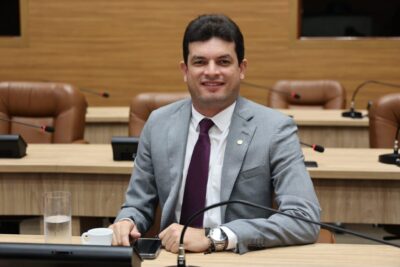 Sergipe libera instalação de carregadores elétricos em condomínios