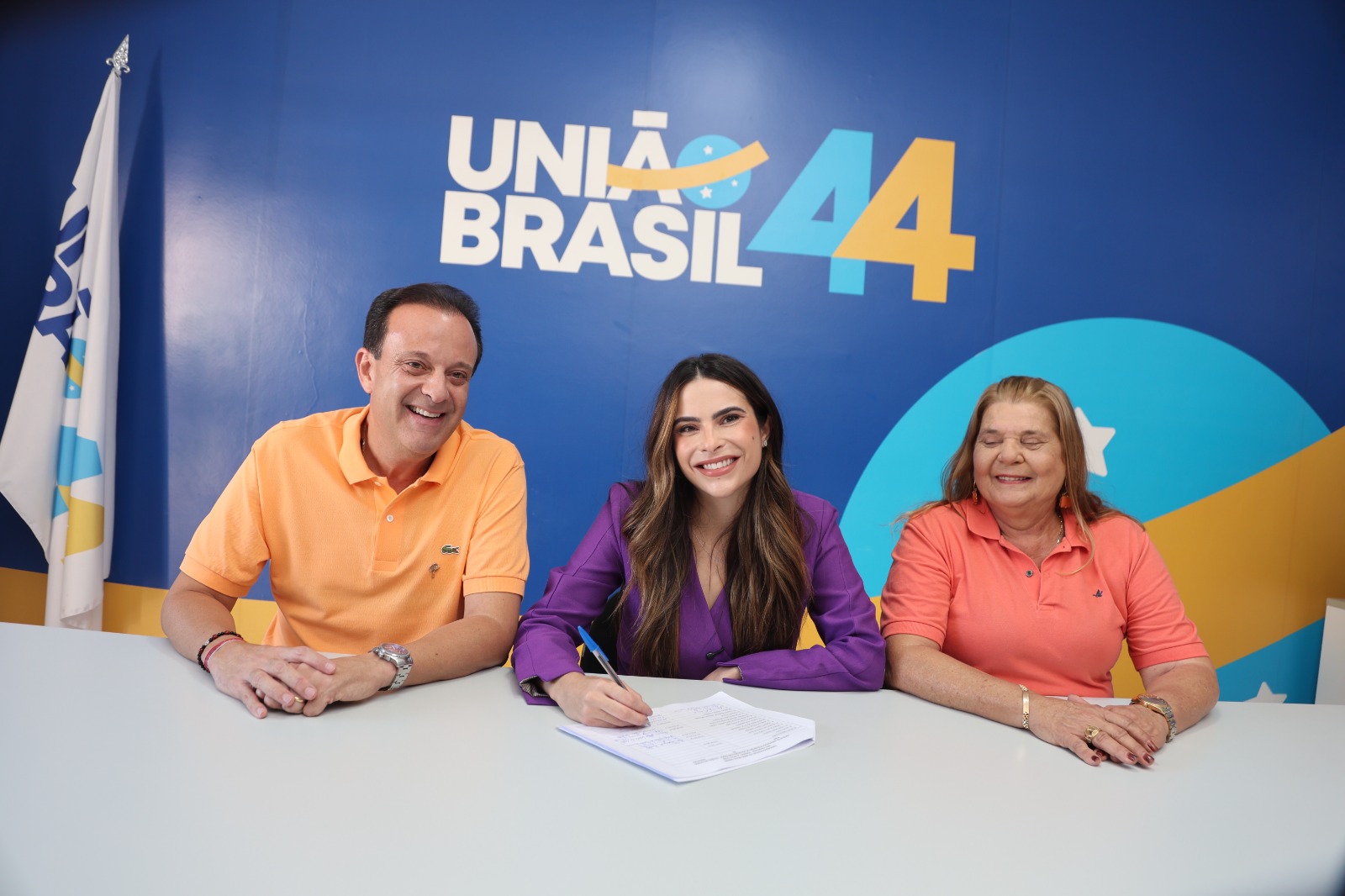 André Moura pede revisão constitucional para prisão perpétua a feminicidas