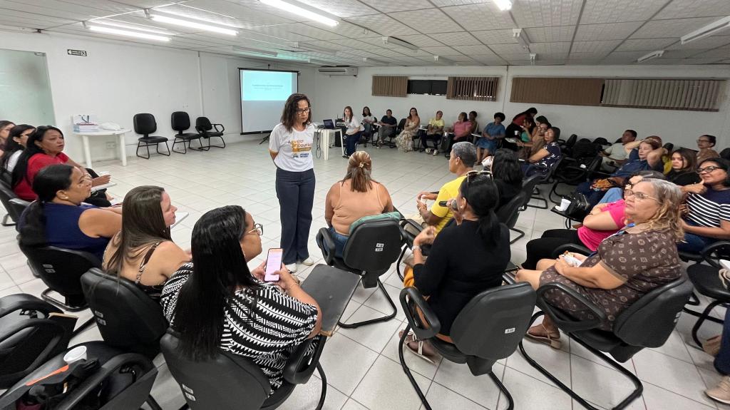 Aracaju capacita agentes de saúde para ampliar apoio à amamentação