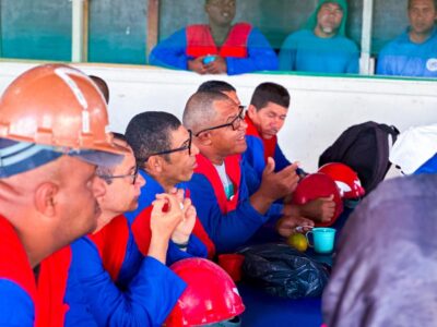 Aracaju leva debate sobre violência contra a mulher a canteiros de obras