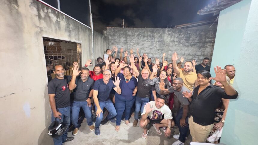 Carlinhos Ferreira visita bairros e municípios para ouvir a comunidade