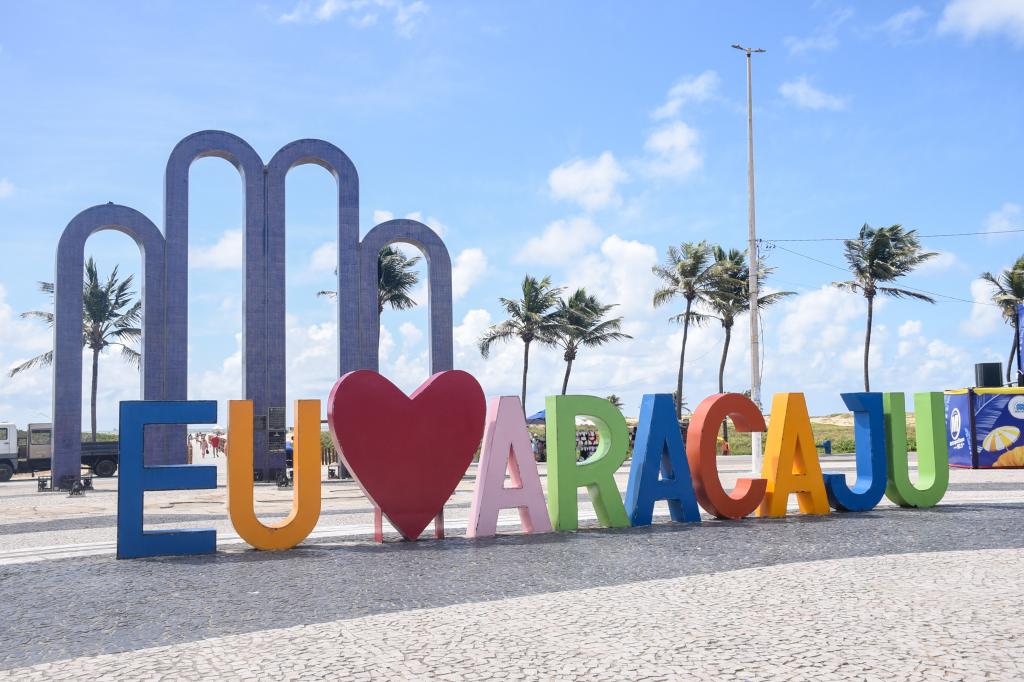 Descubra Aracaju leva música, feiras e lazer a quatro pontos da capital