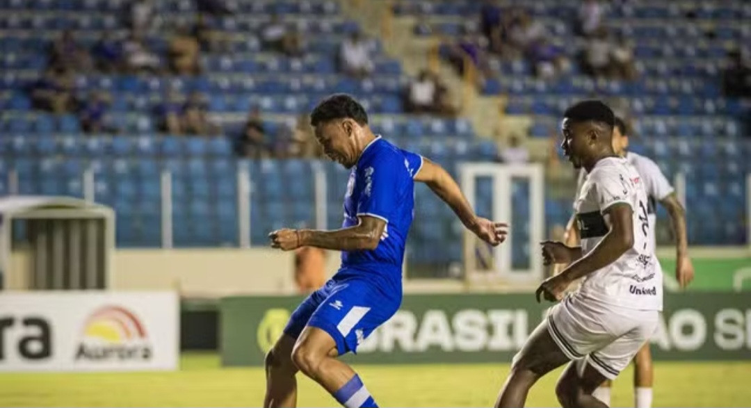Empate com Maringá no Batistão deixa Confiança em último