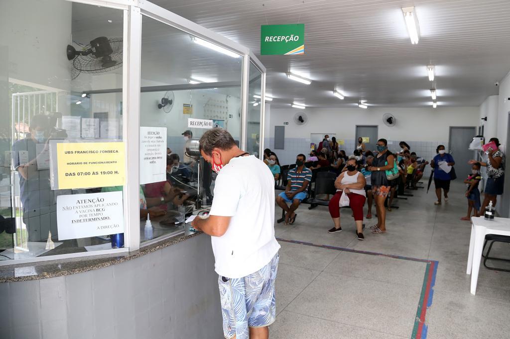 Fiocruz aponta Aracaju em alerta de SRAG; campanha de vacinação é reforçada