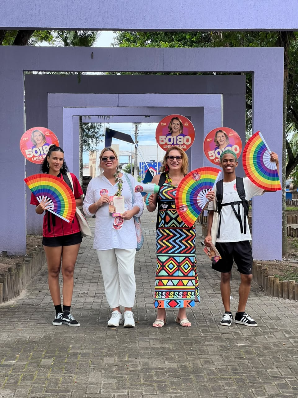 Linda Brasil em campanha pelo interior de Sergipe