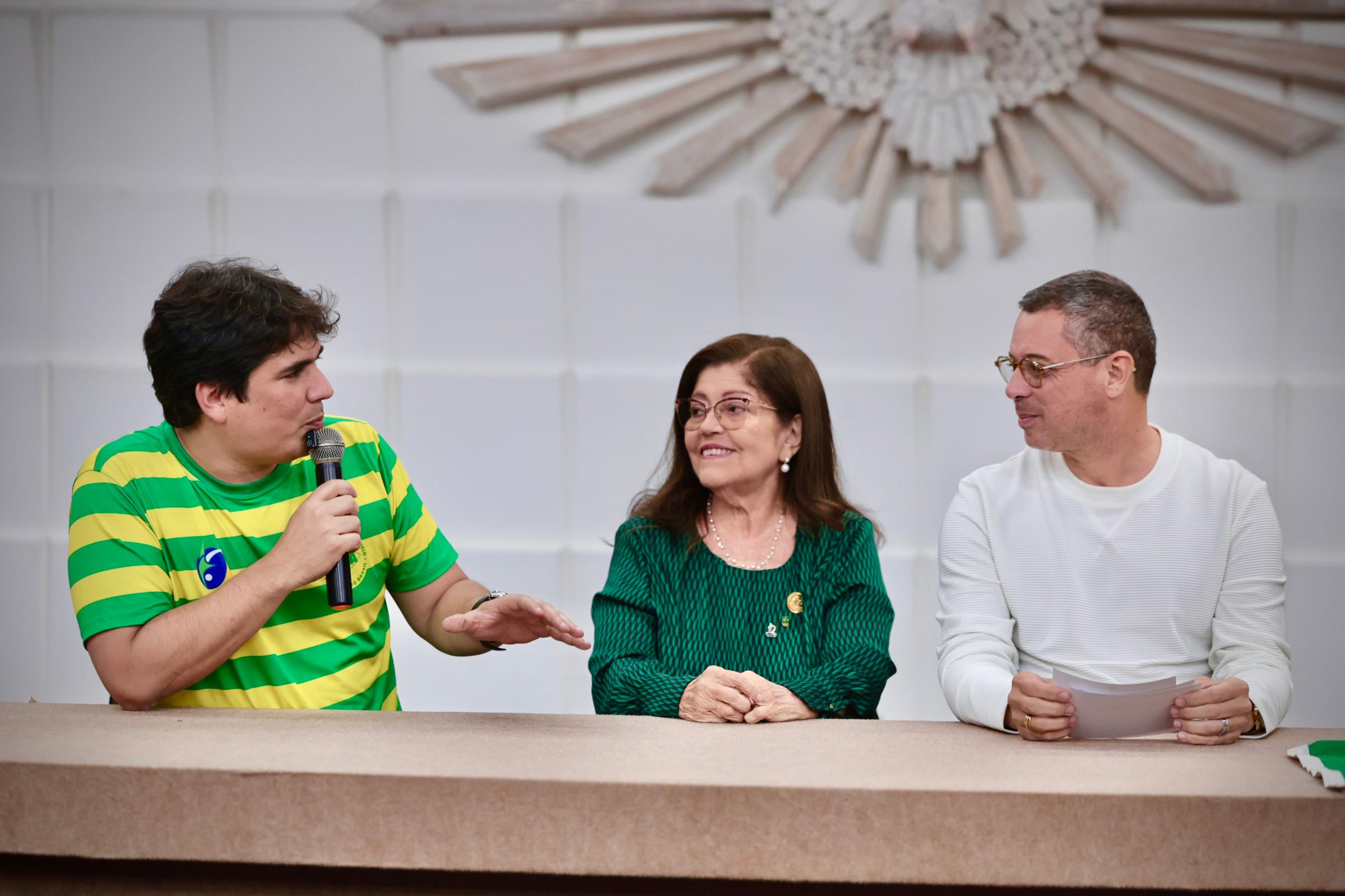 Seleção Brasileira de Ginástica Rítmica recebida no Palácio dos Despachos