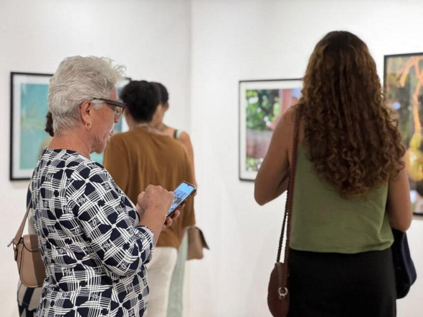 Galeria Álvaro Santos promove conversa sobre o Salão de Fotografia