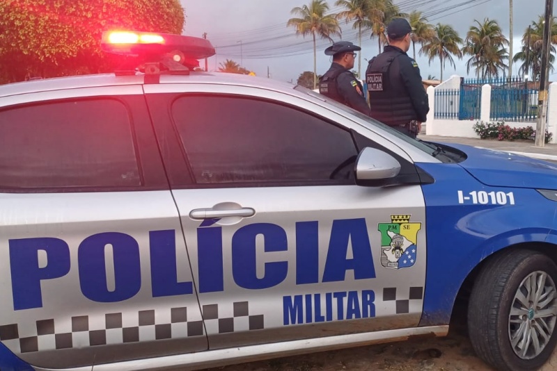 Homem preso por tentar matar companheira com chave de fenda em Atalaia