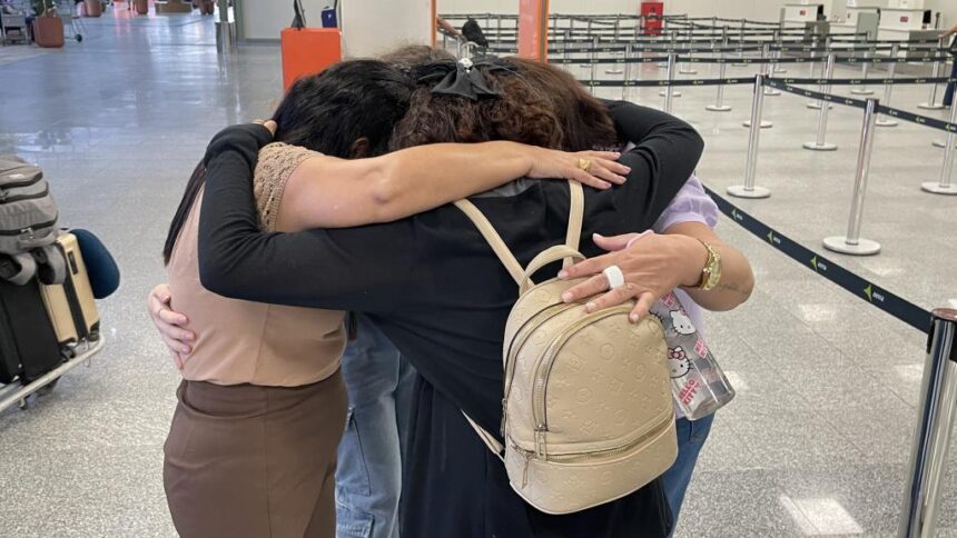 Irmãs acolhidas em Aracaju reencontram a mãe em Portugal