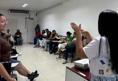 Matricule-se: cursos de Libras com professoras surdas em Aracaju