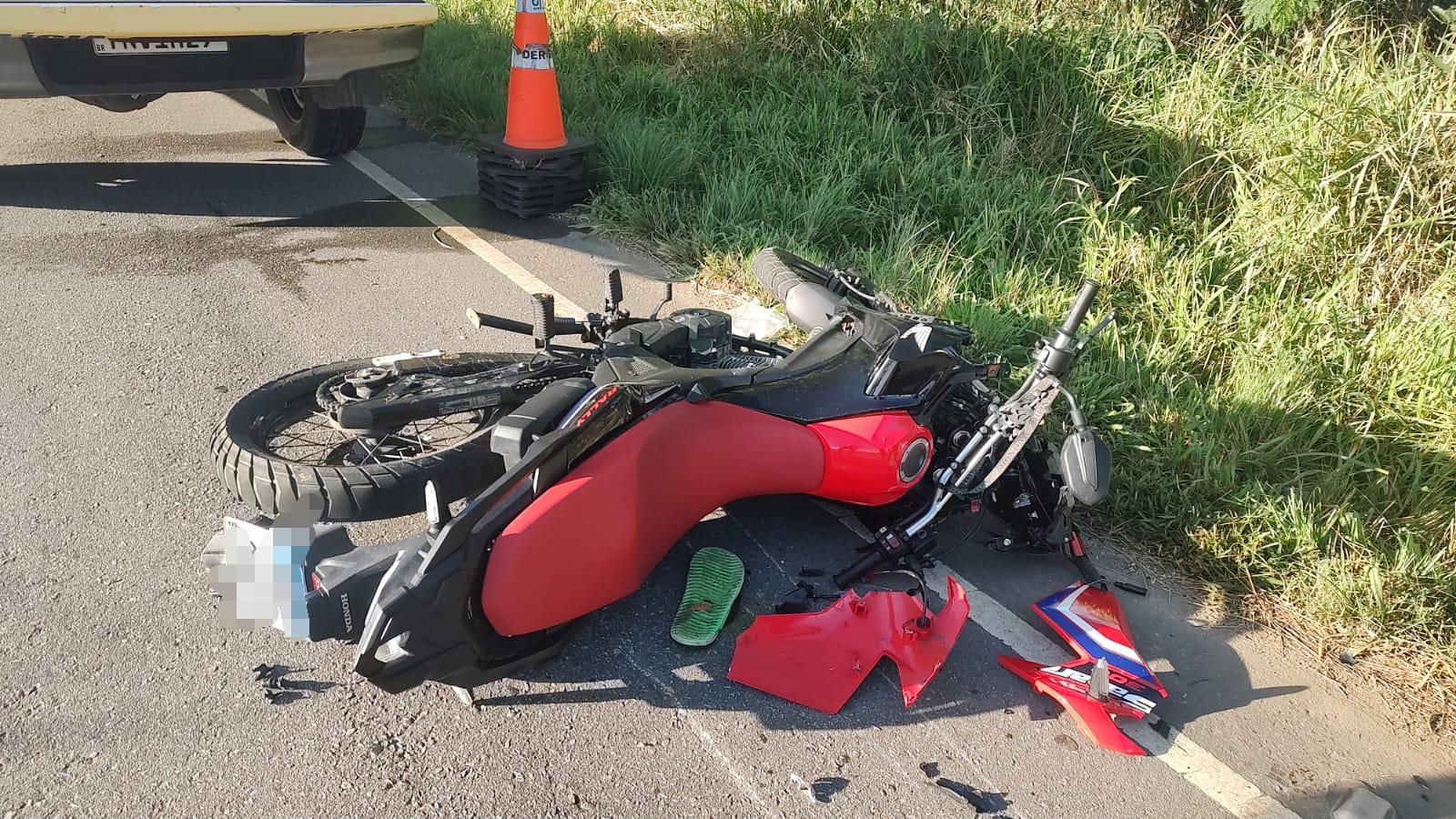 Motociclista se fere ao colidir com cavalo na SE-245, em Riachuelo