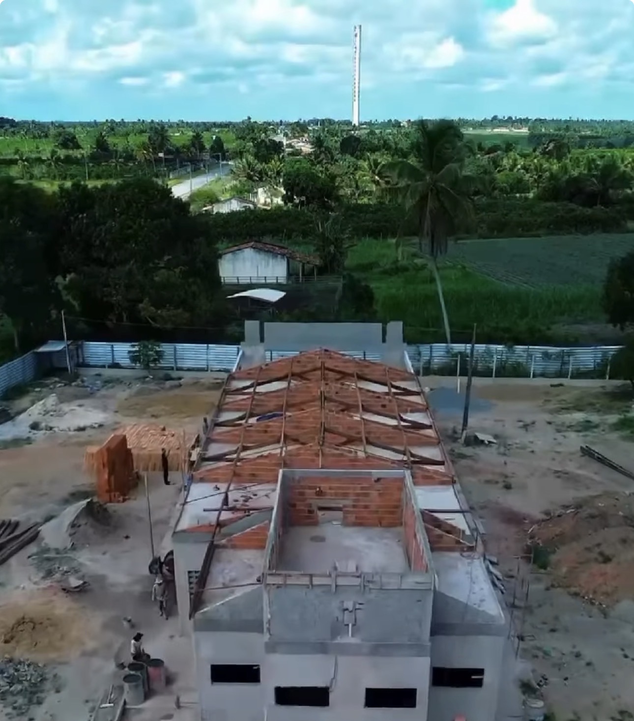 Obra da Casa de Farinha Modelo avança em Arauá; cronograma em dia