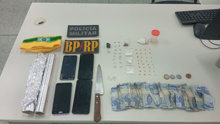 PM prende suspeito por tráfico e apreende drogas no Centro