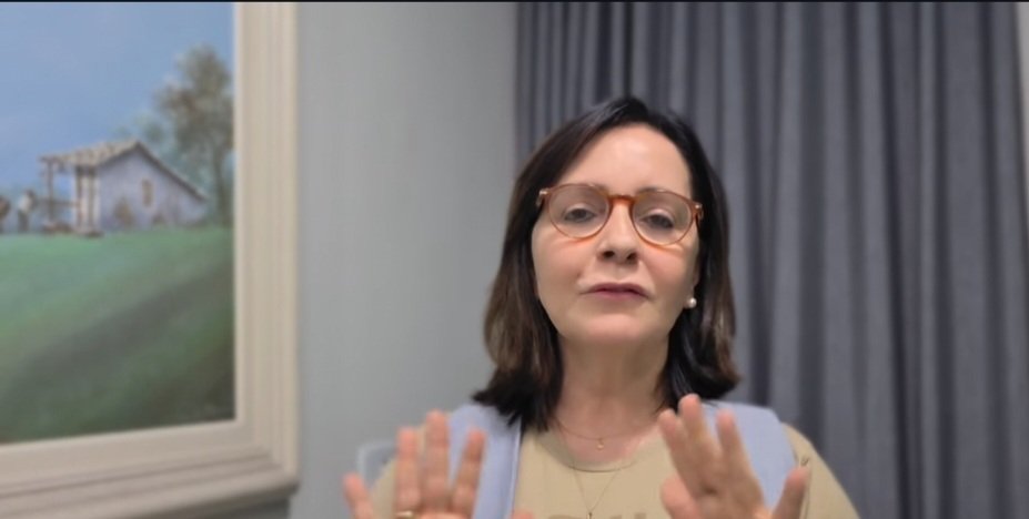 Prefeita de Aracaju Emilia Corrêa faz ablação cardíaca em São Paulo