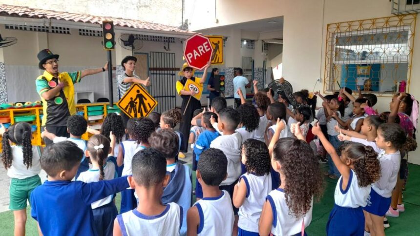 SMTT realiza ações educativas de trânsito em Aracaju de 24 a 28 de agosto