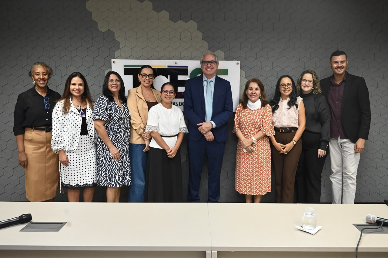 TCE promove debate sobre resultados do IDESE 2025 e planos de educação em Sergipe