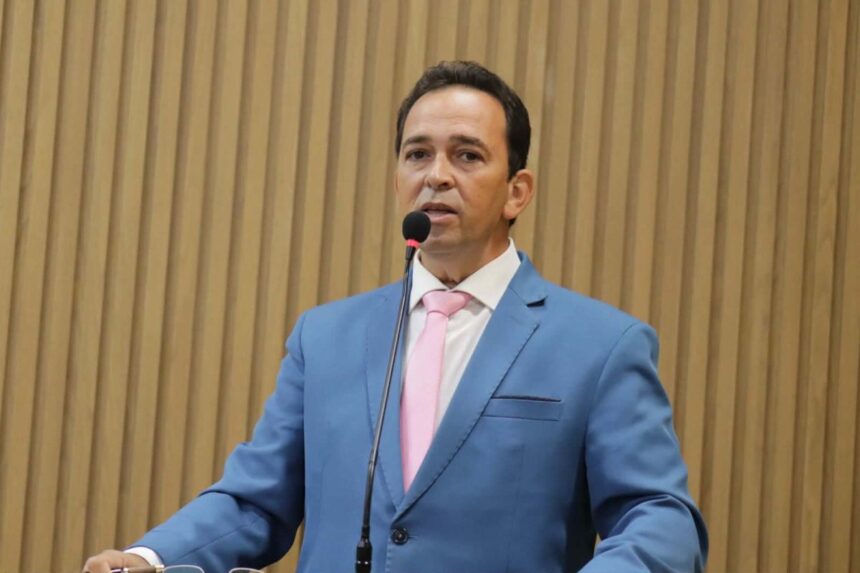Vereador pressiona Prefeitura sobre habilitação da Boa Vista no transporte