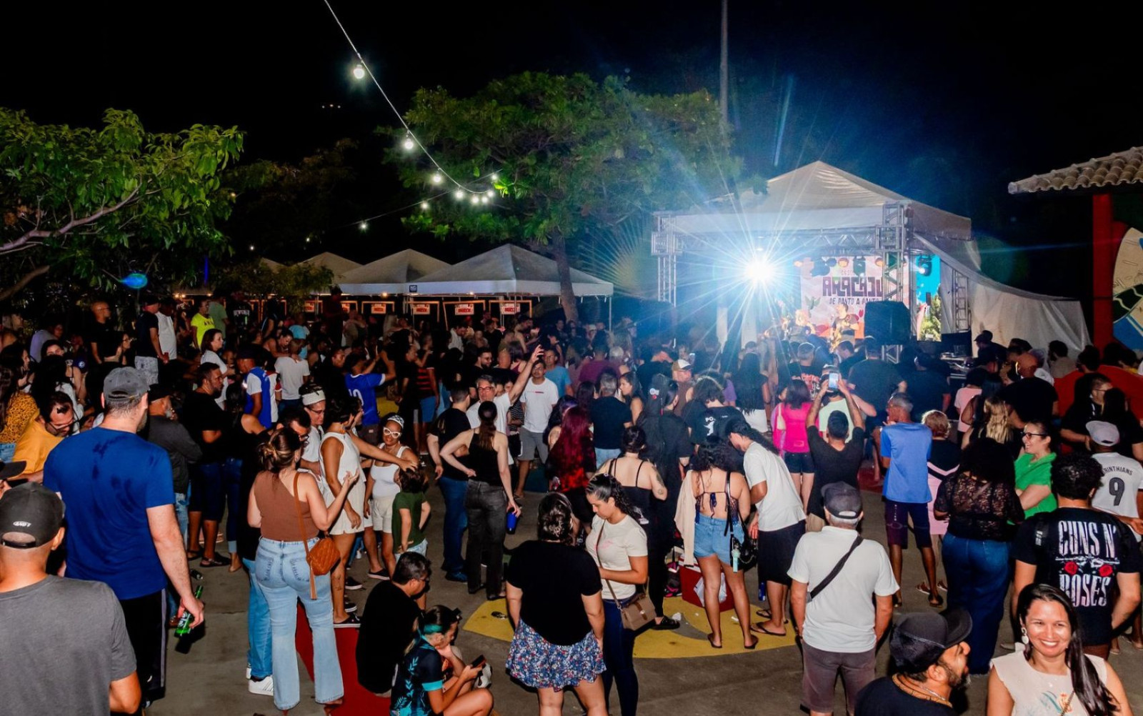 Descubra Aracaju anima praças com shows, circo e atividades gratuitas