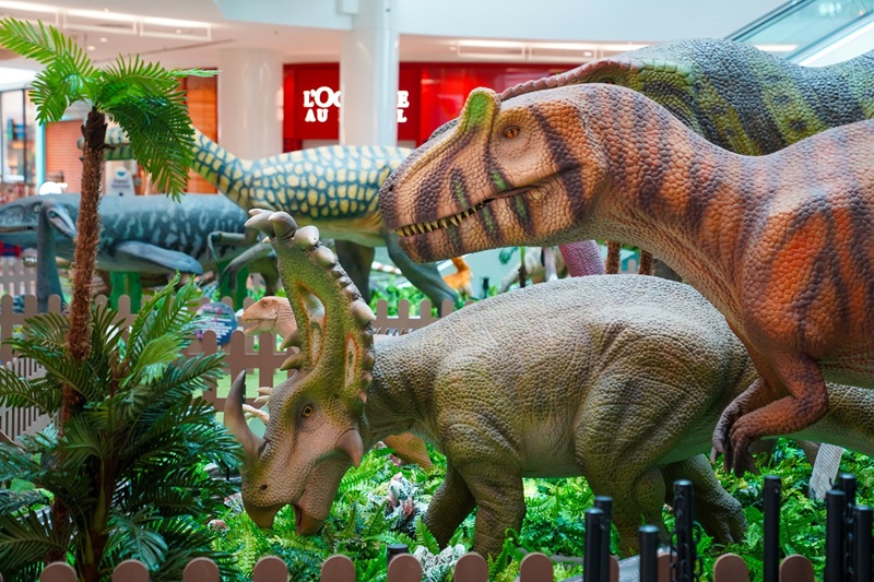 Explore mais de 20 dinossauros em tamanho real no RioMar Aracaju