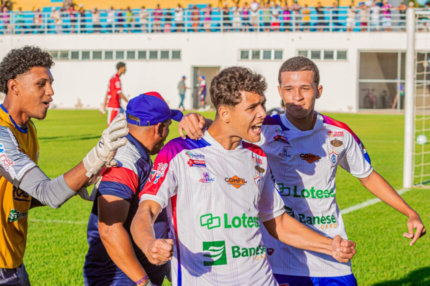 Falcon e Itabaiana seguem 100% no Sergipano Sub-20