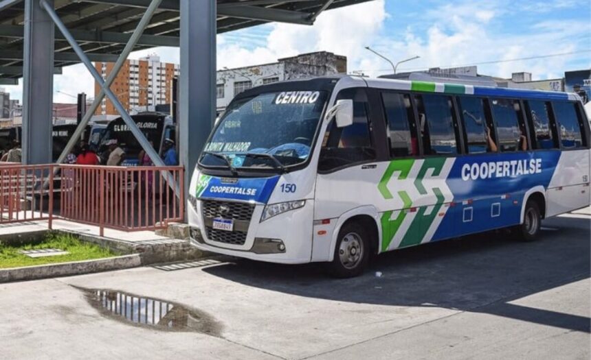 Governo reforça transporte intermunicipal com 42 ônibus para as eleições