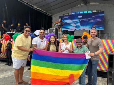 OAB/SE distribui orientações legais contra LGBTfobia na Parada de Aracaju