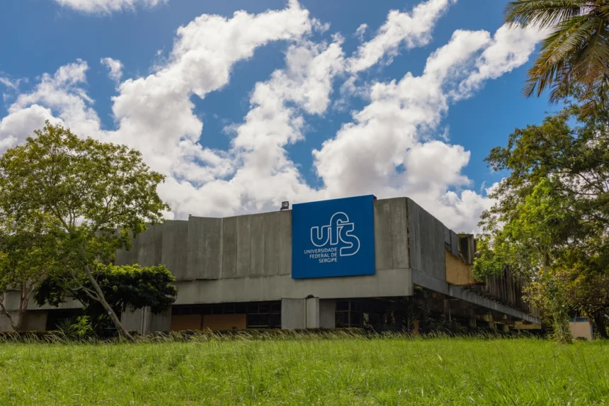 UFS abre 510 vagas para readmissão e ingresso de idosos em 2027.1