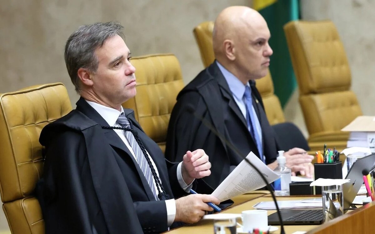 Alexandre de Moraes e André Mendonça