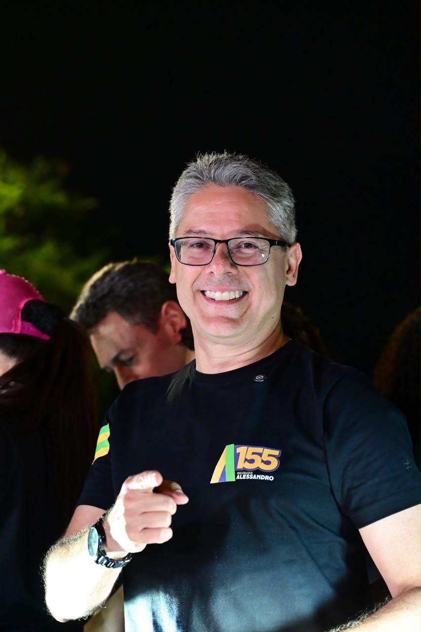 O senador acompanhou a apuração no comitê, em Aracaju